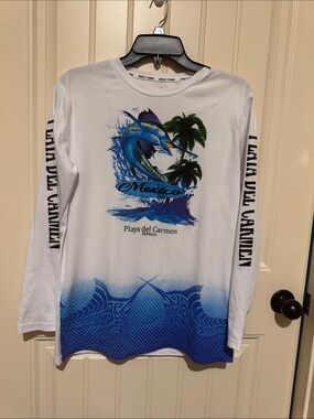 Playa del Carmen White & Blue Long Sleeve Graphic Fishing Shirt